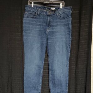 Carhartt Women's Rugged Flex Slim Fit Tapered High Rise Jeans